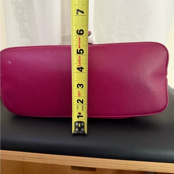 Pre Owned Michael Kors Burgundy Crossbody Bucket Bag - Picture 8 of 9